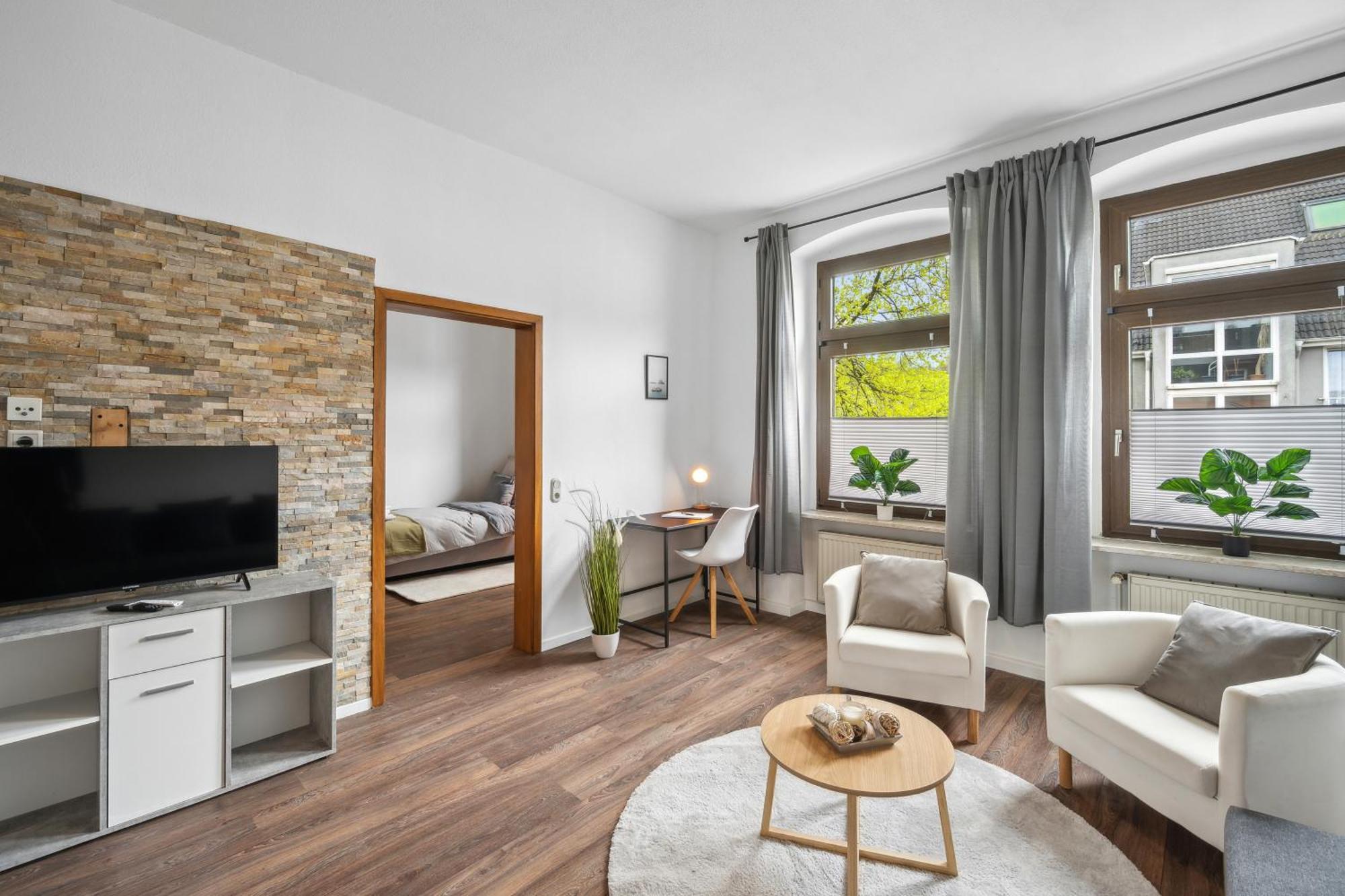 Wupper Home Ii, Top Lage Ideal Fuer Geschaeftsleute, Monteure, Familien, 3 Zimmer, Flachbild-Tv Wuppertal Esterno foto
